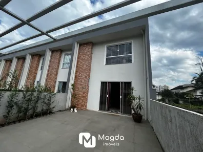 Casa com 3 Quartos à venda, 134m² no Velha, Blumenau