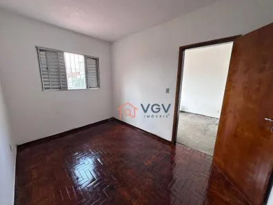 Casa com 2 Quartos para alugar, 100m² no Vila Mira, São Paulo