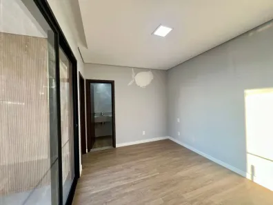 Casa de Condomínio com 4 Quartos à venda, 260m² no Gran Park, Vespasiano