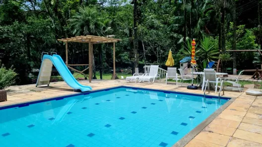 Casa de Condomínio com 3 Quartos à venda, 450m² no Corujas, Guapimirim