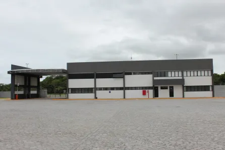Galpão / Depósito / Armazém para venda ou aluguel, 56798m² no Bairro Sinagoga (Tamoios), Cabo Frio