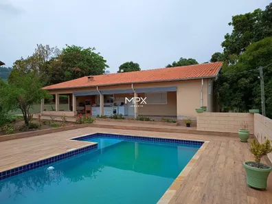 Fazenda / Sítio / Chácara com 3 Quartos à venda, 300m² no Anhumas, Piracicaba