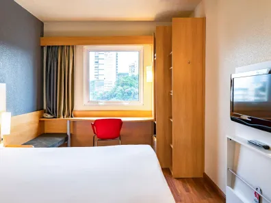 Flat com 1 Quarto à venda, 18m² no Centro, Joinville