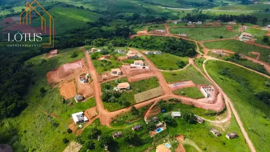 Terreno / Lote / Condomínio à venda, 600m² no Centro, Igaratá
