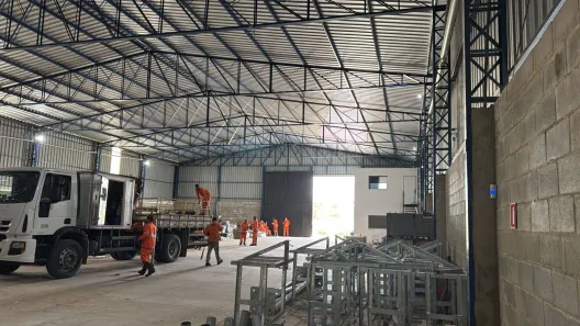 Galpão / Depósito / Armazém para alugar, 2900m² no Piracangaguá, Taubaté