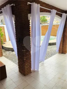 Sobrado com 4 Quartos para venda ou aluguel, 380m² no Enseada, Guarujá