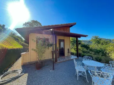 Loft com 1 Quarto à venda, 44m² no Pedro do Rio, Petrópolis