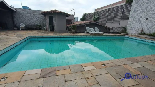 Sobrado com 4 Quartos para venda ou aluguel, 465m² no Centro, Diadema