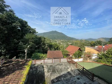 Casa de Condomínio com 3 Quartos à venda, 200m² no Iconha, Guapimirim