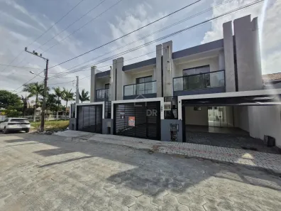 Sobrado com 3 Quartos à venda, 123m² no Itacolomi, Balneário Piçarras