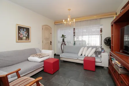 Casa com 3 Quartos para alugar, 200m² no Jardim Bélgica, São Paulo