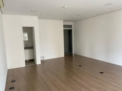 Conjunto Comercial / Sala para alugar, 54m² no Cidade Monções, São Paulo