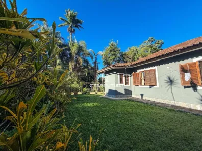 Casa de Condomínio com 3 Quartos à venda, 148m² no Ipiabas, Barra do Piraí