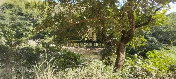 Fazenda / Sítio / Chácara com 2 Quartos à venda, 200m² no Centro, Macaé