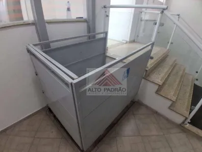 Prédio Inteiro para alugar, 670m² no Matriz, Mauá