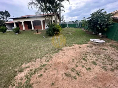 Fazenda / Sítio / Chácara com 2 Quartos à venda, 150m² no Veraneio Irajá, Jacareí