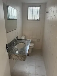 Conjunto Comercial / Sala para alugar, 60m² no Centro, Araruama