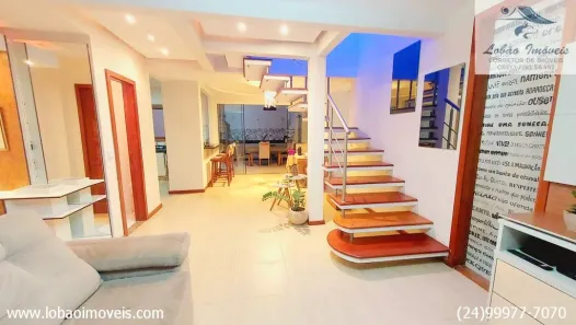 Casa de Condomínio com 3 Quartos à venda, 178m² no Parque Ipiranga, Resende