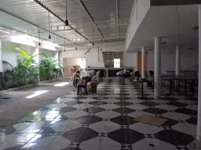Prédio Inteiro para venda ou aluguel, 550m² no Maraponga, Fortaleza