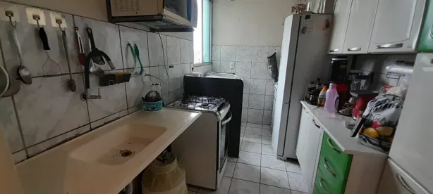 Apartamento com 2 Quartos à venda, 50m² no Chácaras Reunidas Santa Terezinha, Contagem
