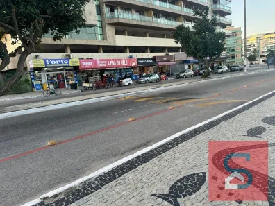 Loja / Salão / Ponto Comercial para alugar, 53m² no Centro, Cabo Frio