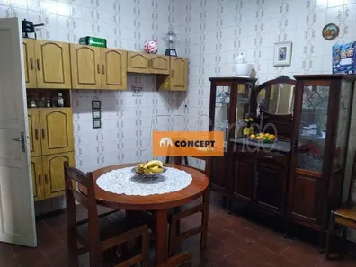 Prédio Inteiro à venda, 302m² no Centro, Poá
