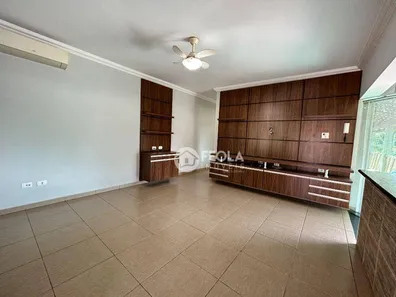 Fazenda / Sítio / Chácara com 2 Quartos à venda, 290m² no Chácara Lucília, Americana