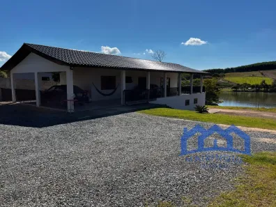Fazenda / Sítio / Chácara com 3 Quartos à venda, 1800m² no Centro, Pilar do Sul