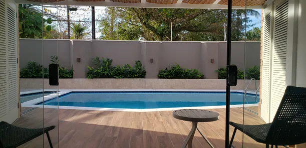 Casa com 5 Quartos para venda ou aluguel, 700m² no Jardim Virgínia, Guarujá