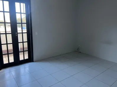 Cobertura com 2 Quartos à venda, 70m² no Itaipava, Petrópolis