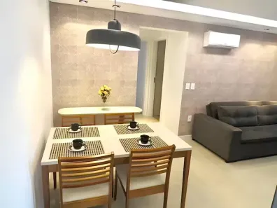 Apartamento com 2 Quartos à venda, 70m² no Centro, Curitiba