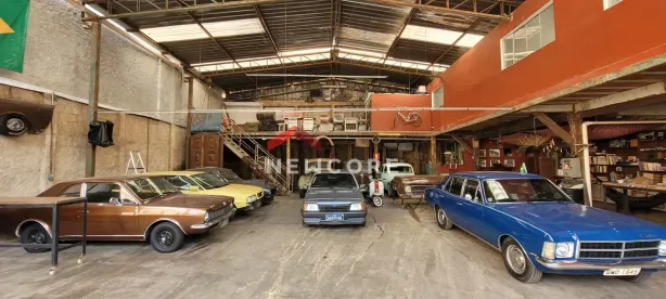 Galpão / Depósito / Armazém à venda, 467m² no Buritis, Belo Horizonte