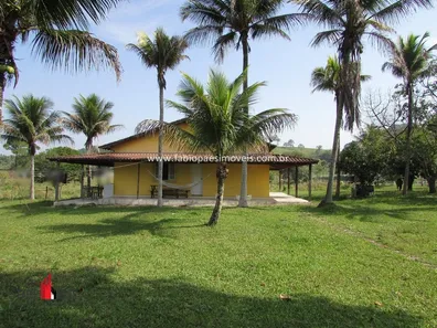 Fazenda / Sítio / Chácara com 3 Quartos à venda, 145200m² no Maraporã, Cachoeiras de Macacu
