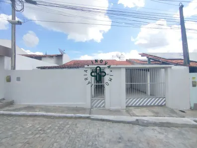 Casa de Condomínio com 3 Quartos à venda, 152m² no Universitário, Caruaru