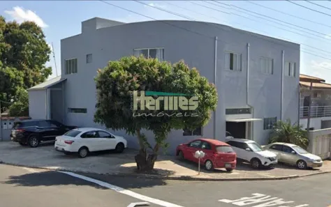 Conjunto Comercial / Sala para alugar, 31m² no Vila Bressani, Paulínia