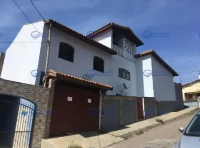 Casa com 3 Quartos à venda, 288m² no Jardim Santa Lúcia, Campo Limpo Paulista