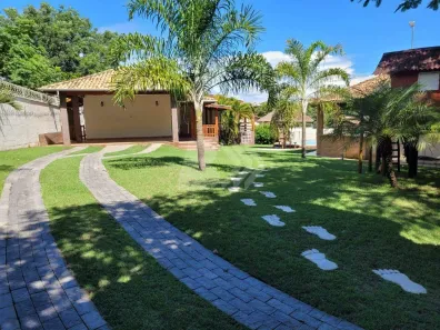 Fazenda / Sítio / Chácara com 4 Quartos à venda, 250m² no Estância Lago Azul (Ártemis), Piracicaba