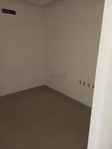 Loja / Salão / Ponto Comercial com 8 Quartos à venda, 180m² no Centro, Sertãozinho