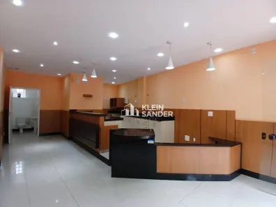 Loja / Salão / Ponto Comercial à venda, 68m² no Centro, Nova Friburgo
