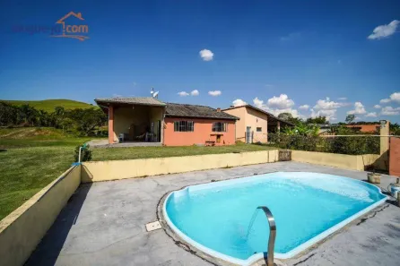 Fazenda / Sítio / Chácara com 2 Quartos à venda, 110m² no Chácara Marambaia, Caçapava