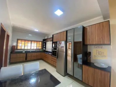 Fazenda / Sítio / Chácara com 5 Quartos à venda, 623m² no Chácara Pouso Alegre, Mairinque