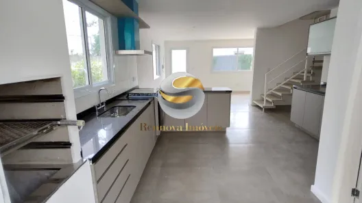 Casa de Condomínio com 3 Quartos para alugar, 140m² no Jardim Pioneiro, Cotia