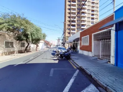 Casa com 3 Quartos para venda ou aluguel, 138m² no Centro, São Carlos