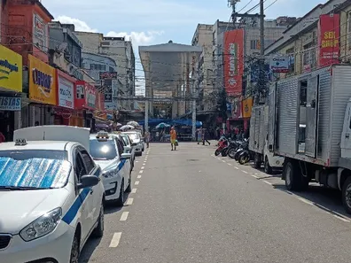 Loja / Salão / Ponto Comercial à venda, 180m² no Centro, Nilópolis