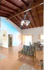Fazenda / Sítio / Chácara com 2 Quartos para alugar, 150m² no Barreiro, Taubaté