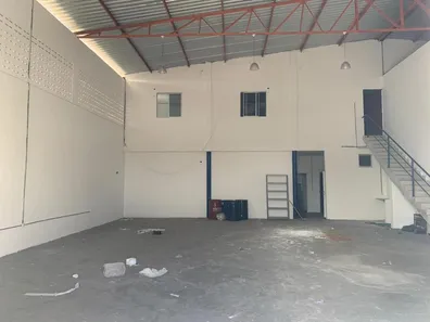 Galpão / Depósito / Armazém à venda, 600m² no Jardim América, Cabedelo