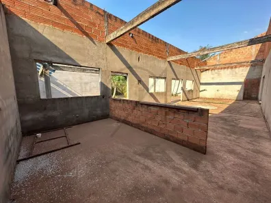 Casa com 4 Quartos à venda, 350m² no Setor Central, Porto Nacional