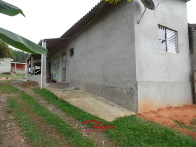 Fazenda / Sítio / Chácara com 2 Quartos à venda, 400m² no Parque Residencial Maria Elmira, Caçapava