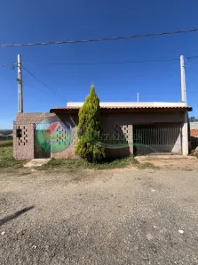 Fazenda / Sítio / Chácara com 3 Quartos para alugar, 150m² no Jucurupava, Salto de Pirapora