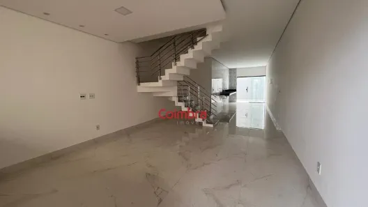 Casa com 2 Quartos à venda, 130m² no Santo Agostinho, Governador Valadares